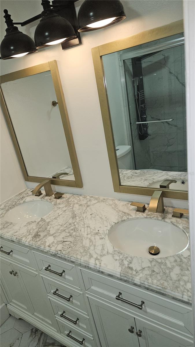 Image 12 of 21 For 2500 21st Street Nw 15