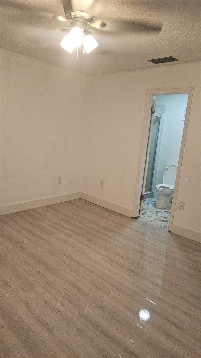 Image 17 of 21 For 2500 21st Street Nw 15