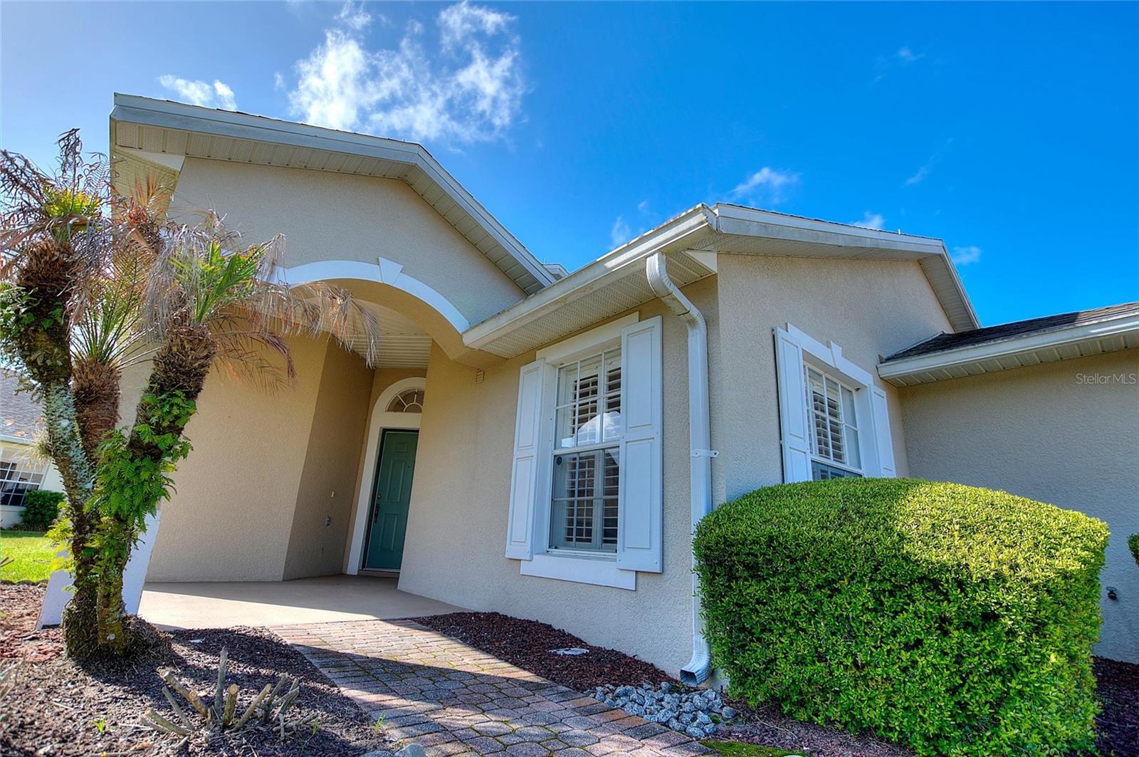 Image 6 of 57 For 232 Oak Hammock Dr