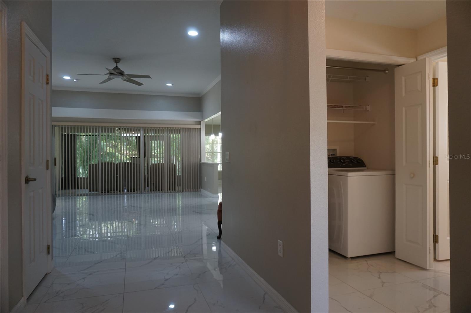 Image 3 of 14 For 500 Vista Oaks Way