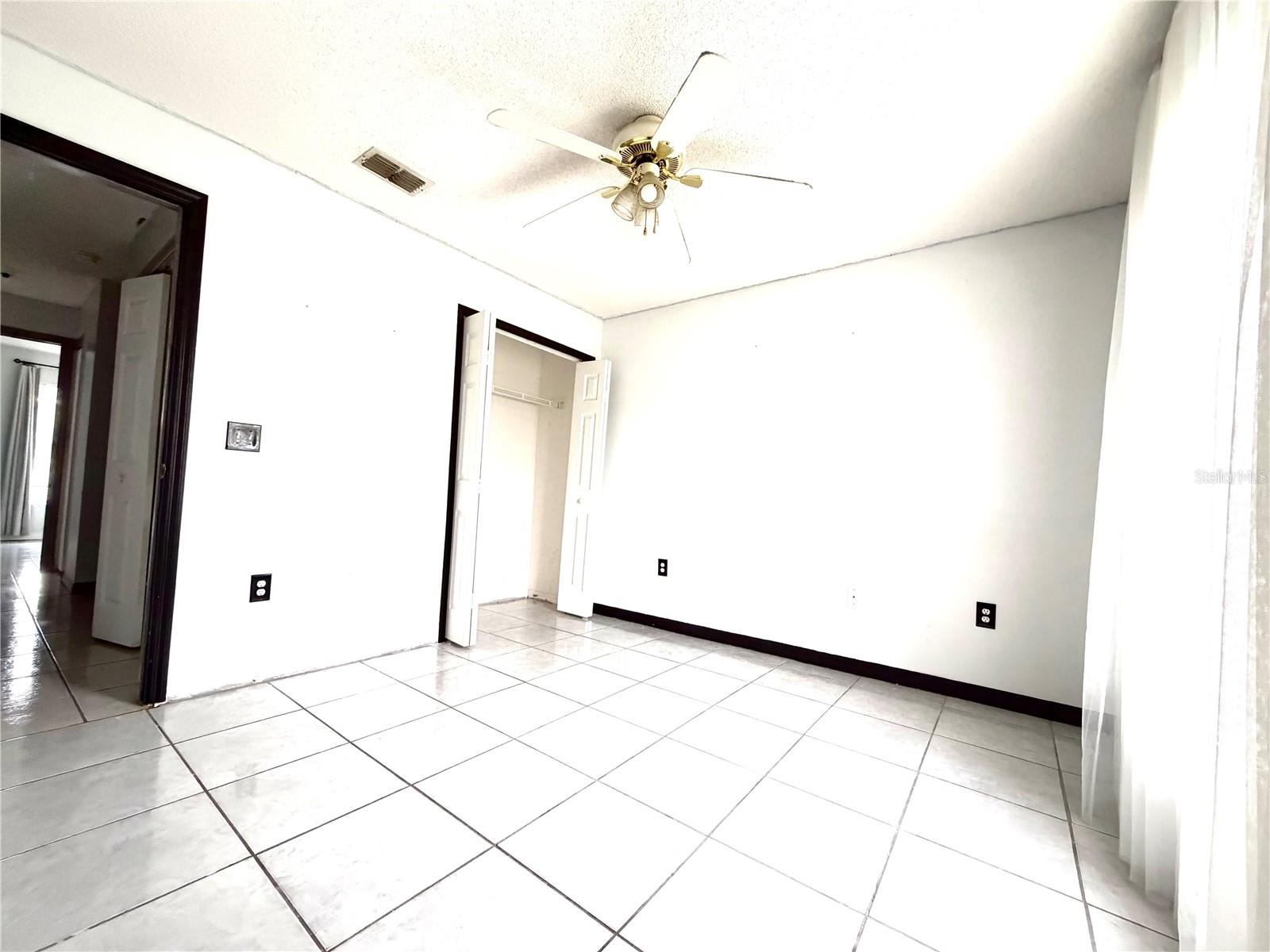 Image 9 of 14 For 6762 Pomeroy Circle