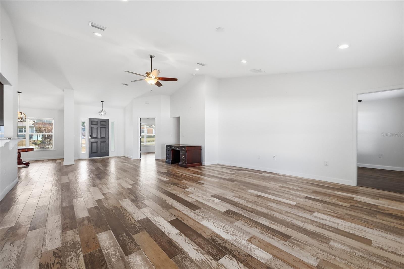 Image 18 of 31 For 3805 115th Street