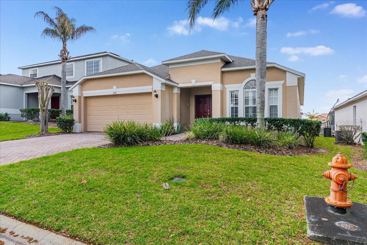 Image 37 of 49 For 628 Kensington Drive