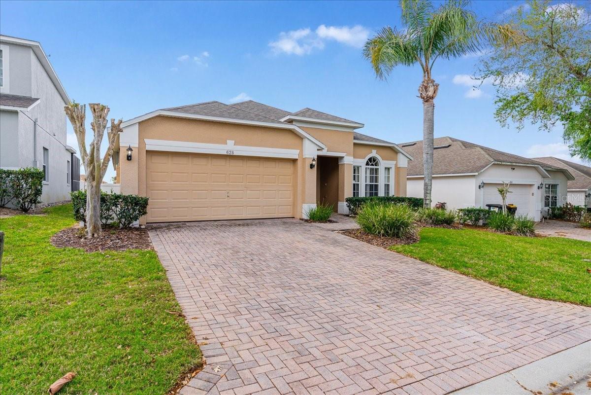 Image 39 of 49 For 628 Kensington Drive