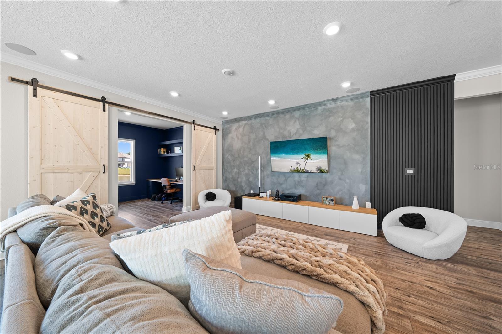 Image 3 of 82 For 31041 Jazz Leaf Place