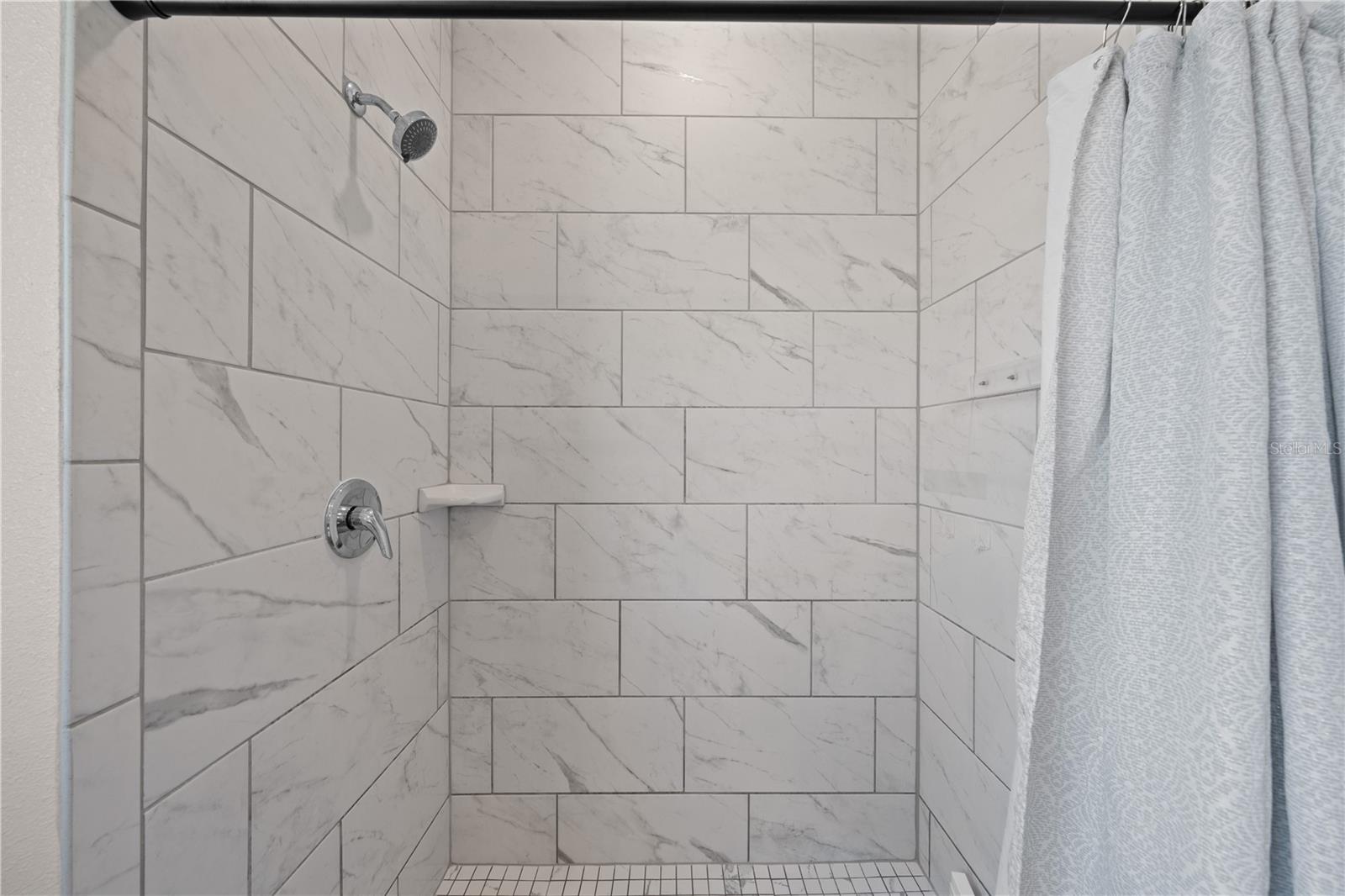 Image 30 of 82 For 31041 Jazz Leaf Place