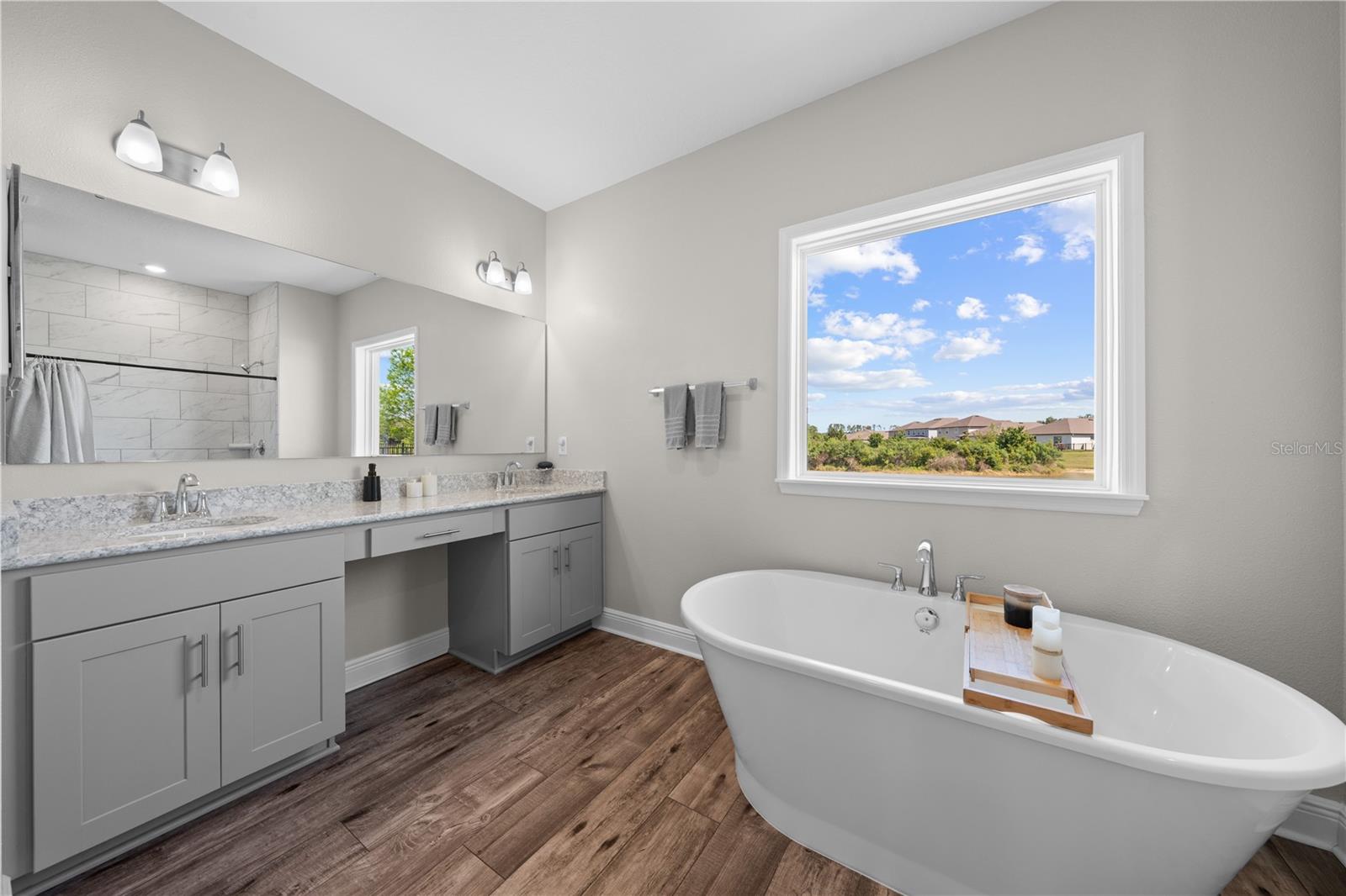 Image 42 of 82 For 31041 Jazz Leaf Place