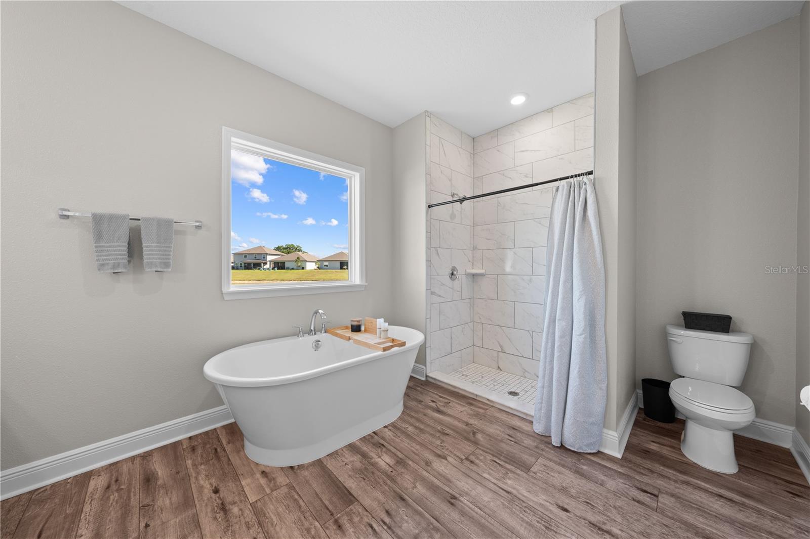 Image 43 of 82 For 31041 Jazz Leaf Place