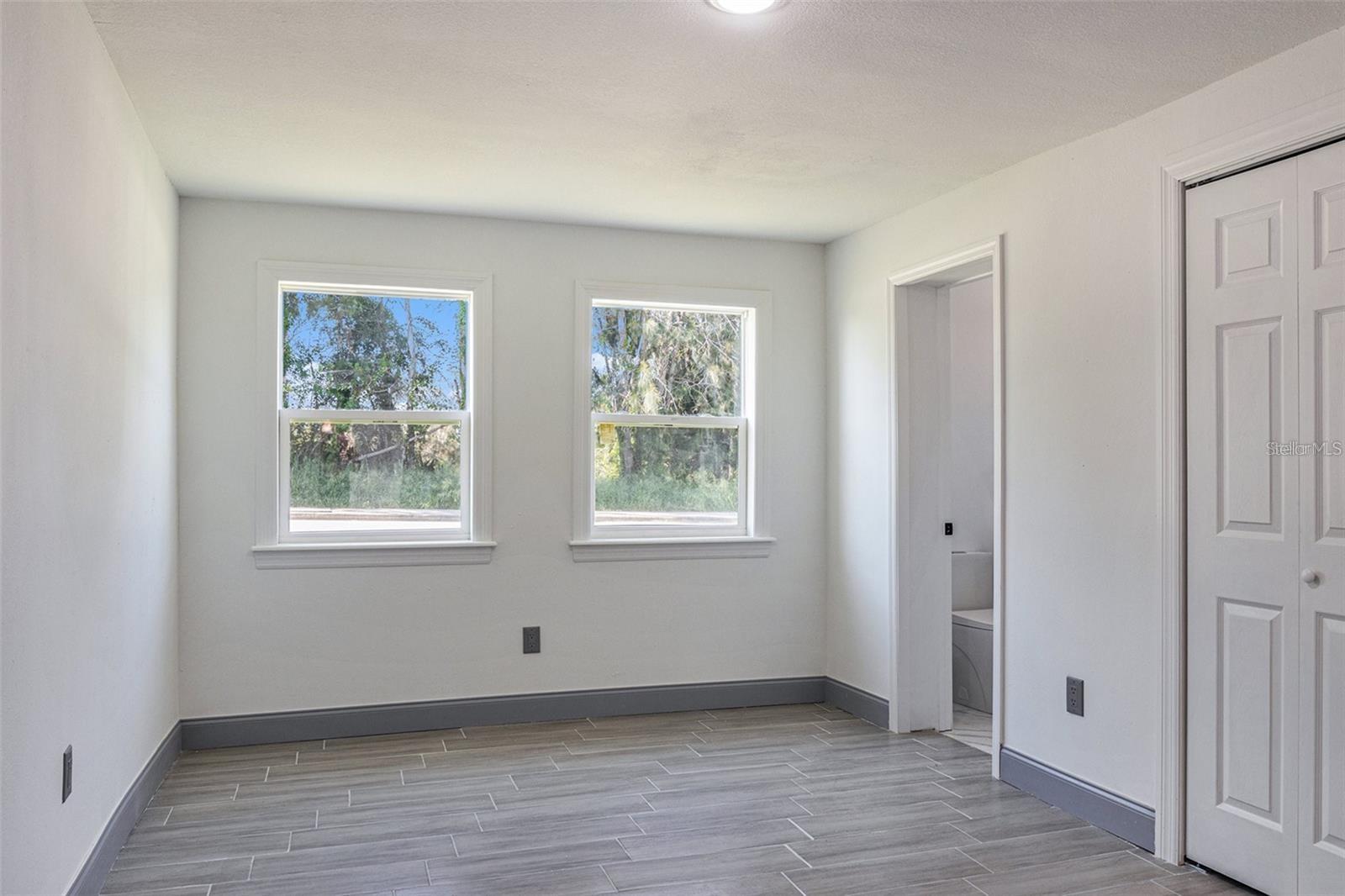 Image 17 of 24 For 205 Cornell Street