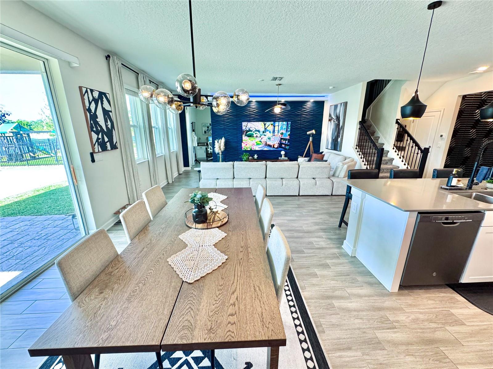 Image 25 of 51 For 11456 Satire Street