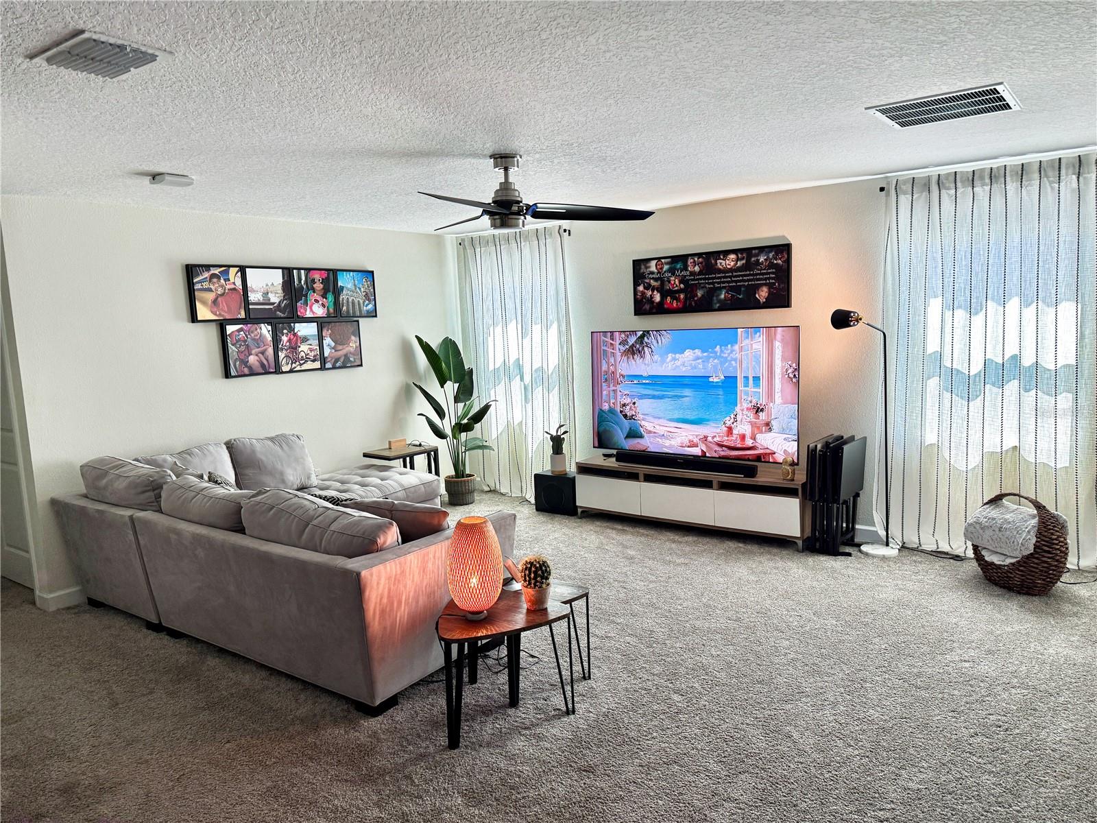 Image 29 of 51 For 11456 Satire Street