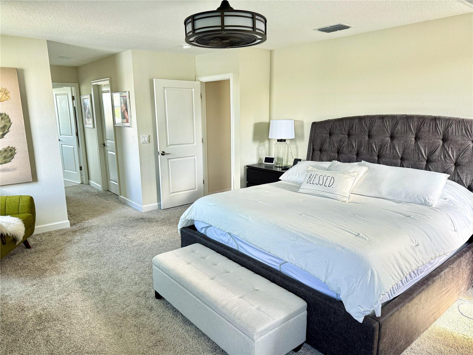 Image 36 of 51 For 11456 Satire Street