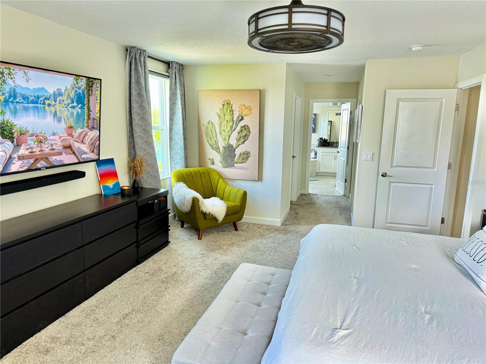 Image 37 of 51 For 11456 Satire Street