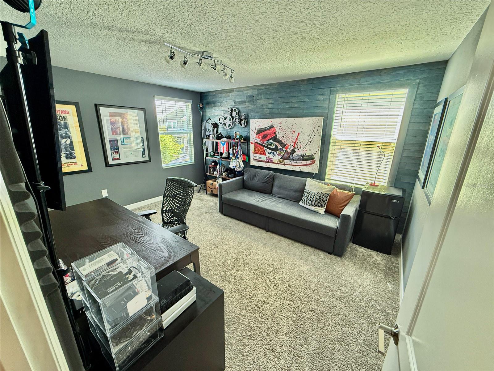 Image 41 of 51 For 11456 Satire Street