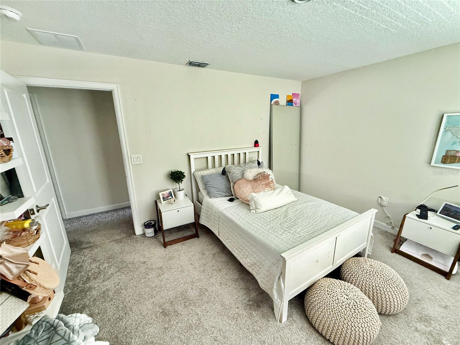 Image 47 of 51 For 11456 Satire Street