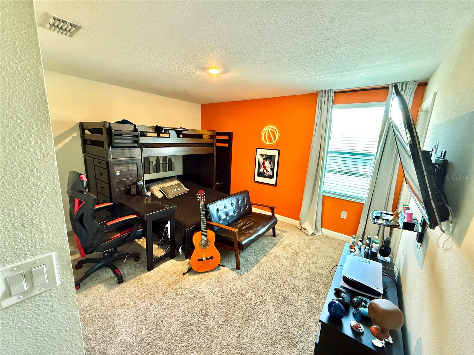 Image 49 of 51 For 11456 Satire Street