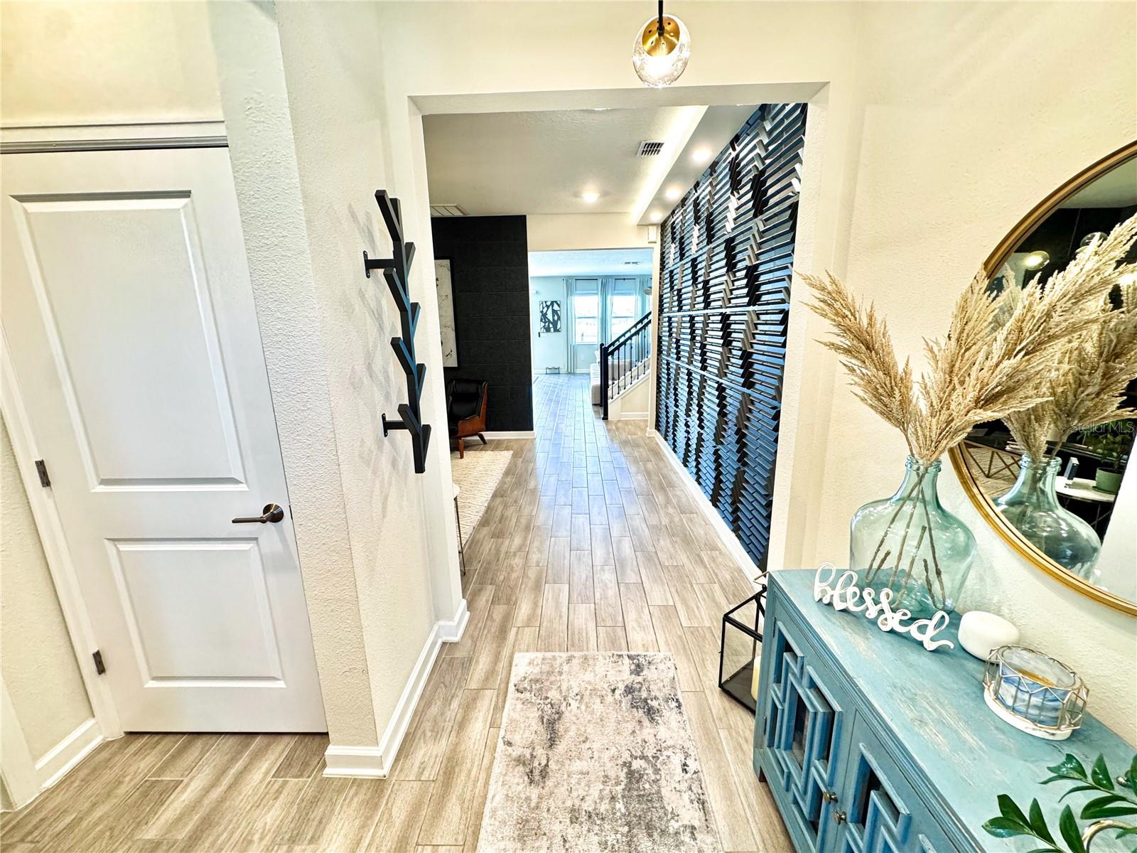 Image 6 of 51 For 11456 Satire Street