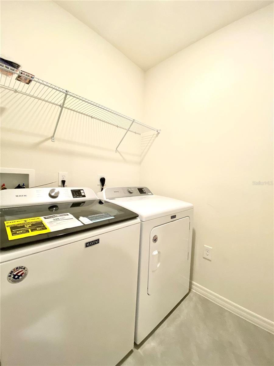 Image 11 of 20 For 160 Victoria Oaks Boulevard