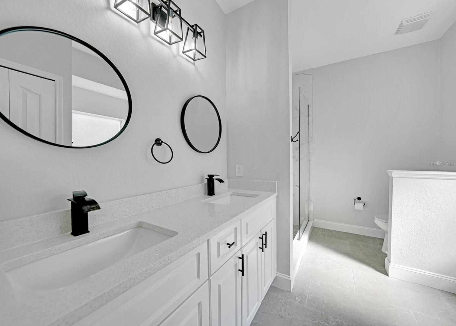 Image 16 of 19 For 1647 Squaw Ln Lane