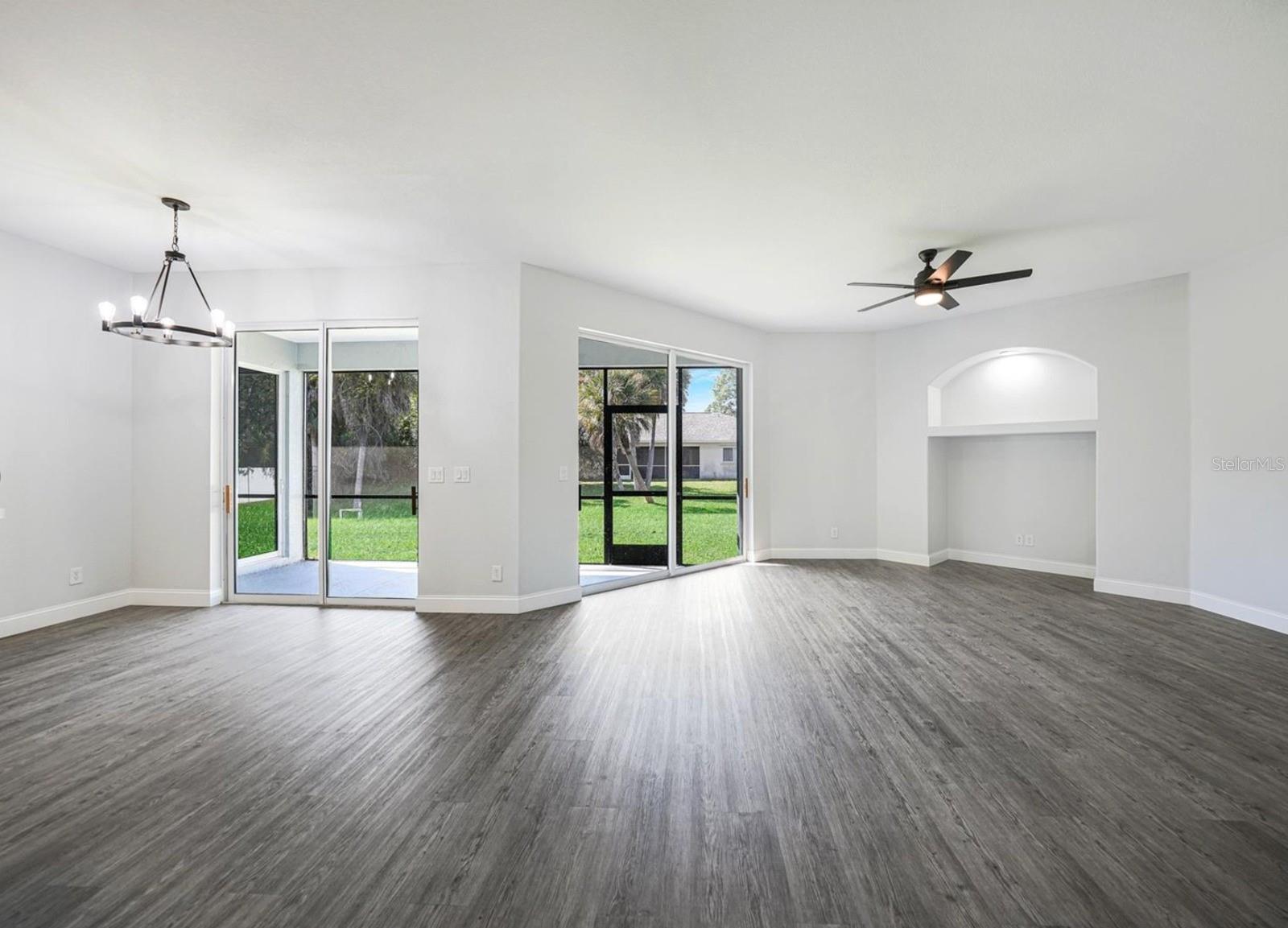 Image 2 of 19 For 1647 Squaw Ln Lane