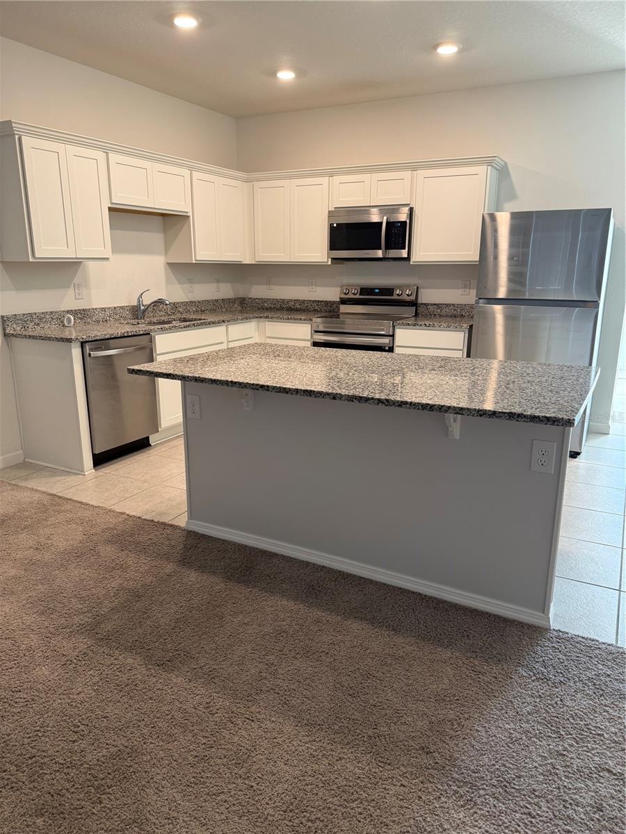 Image 6 of 14 For 330 Cadberry Place