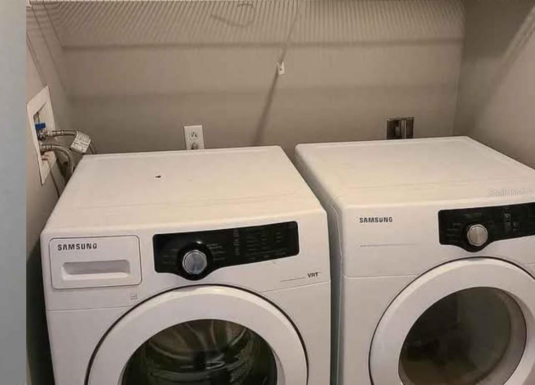 Image 5 of 8 For 2347 Walnut Canyon Drive