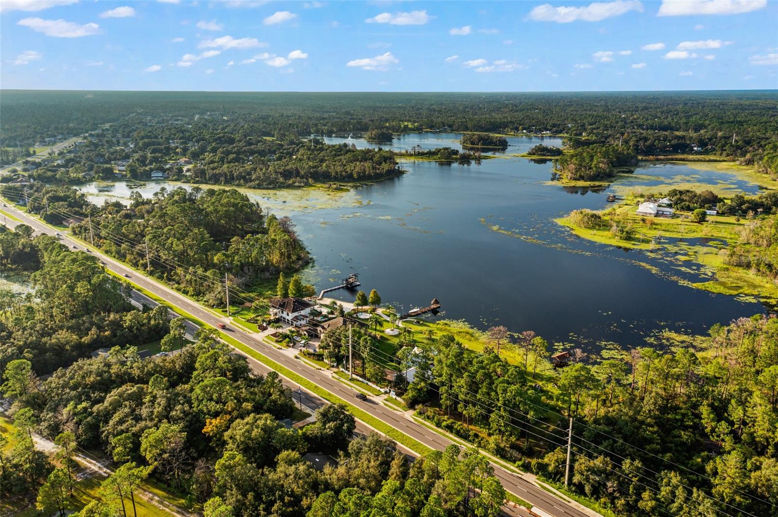 Listing photo id 96 for 2624 Howland Boulevard