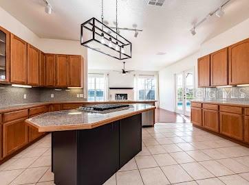 Image 12 of 39 For 4806 Lake Reserve Boulevard