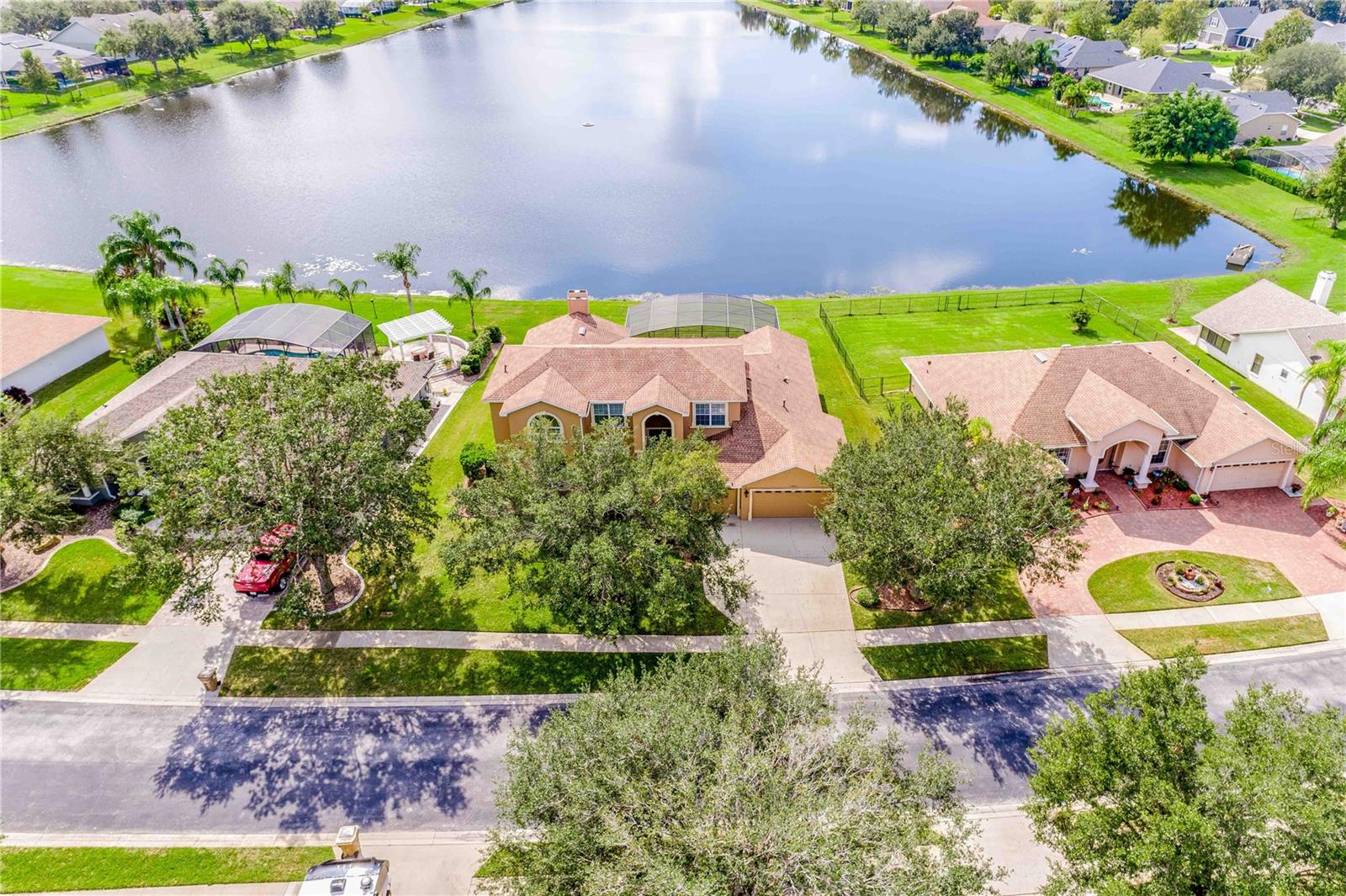 Image 13 of 39 For 4806 Lake Reserve Boulevard