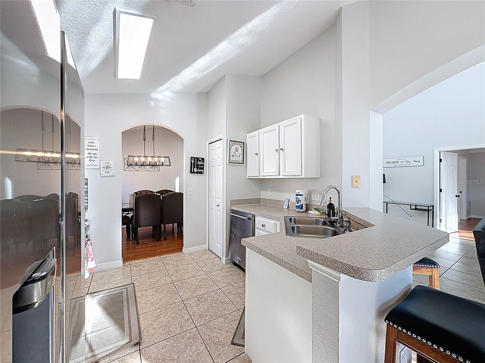 Image 10 of 41 For 217 Sevilla Avenue