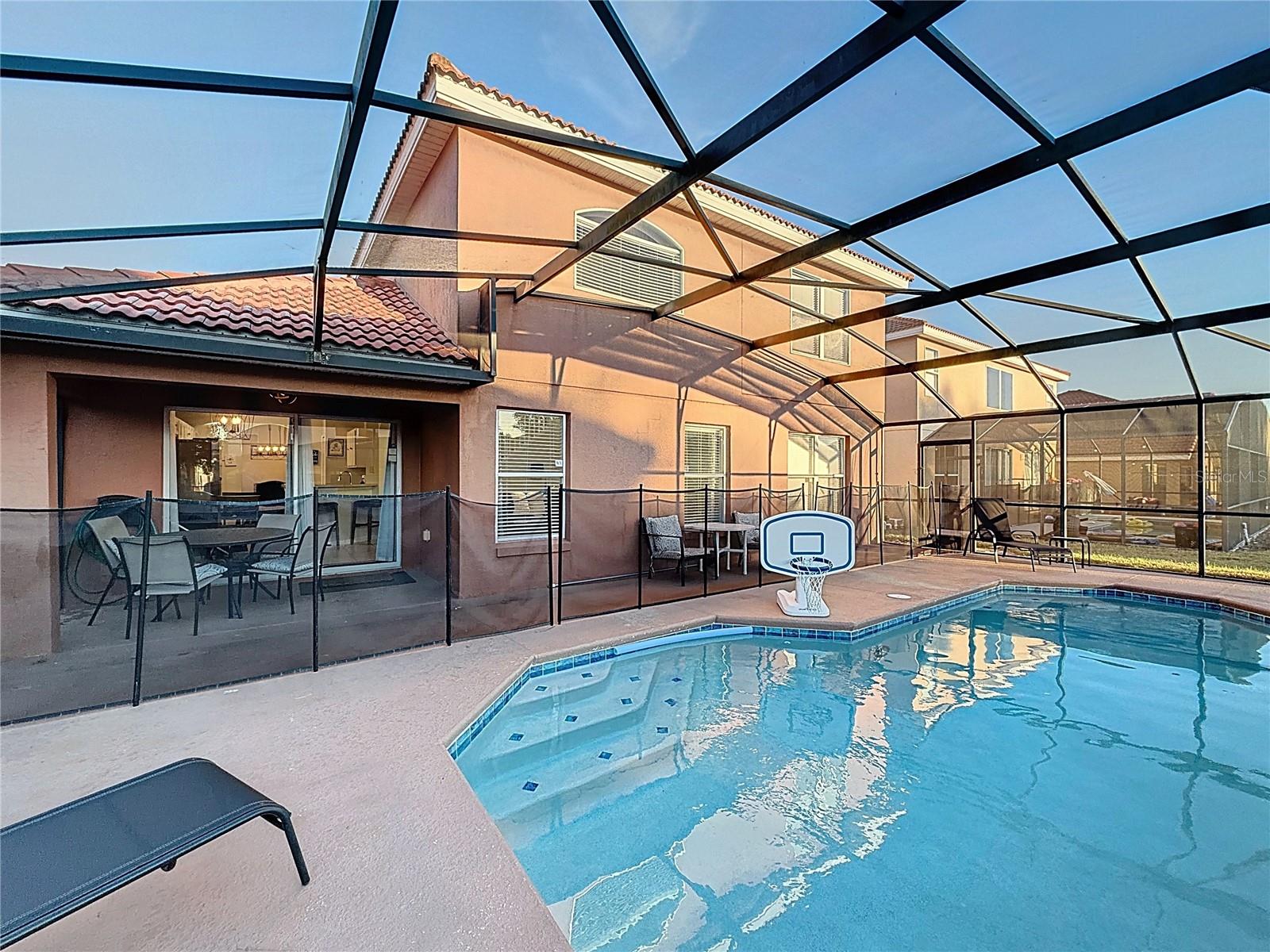 Image 33 of 41 For 217 Sevilla Avenue