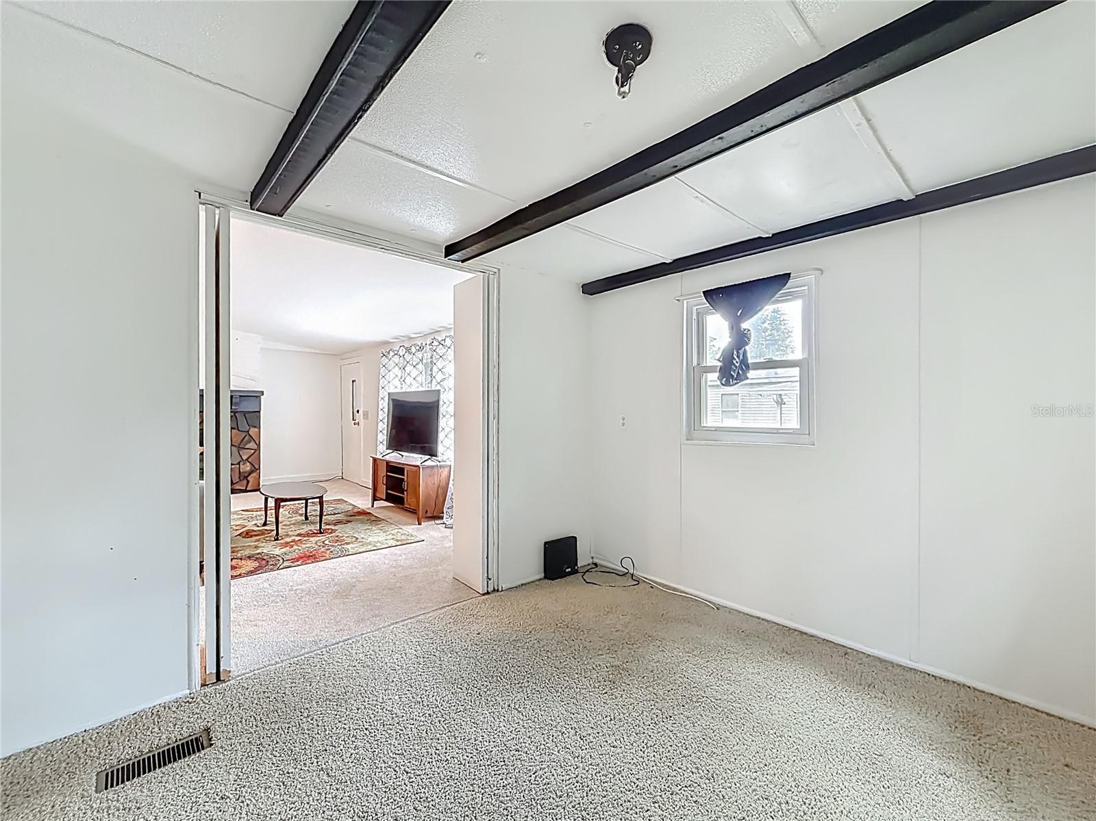 Image 19 of 40 For 16940 101st Court Road