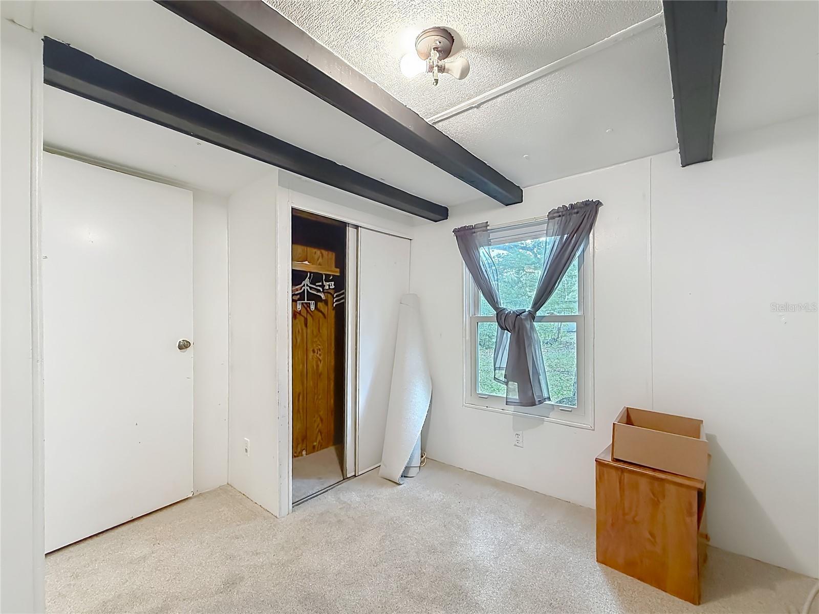 Image 22 of 40 For 16940 101st Court Road