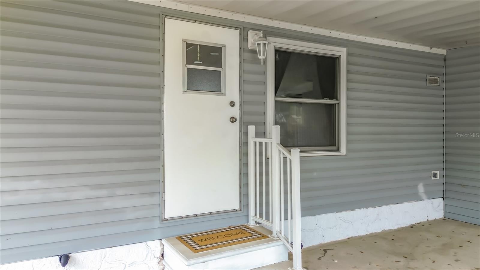 Image 8 of 40 For 16940 101st Court Road