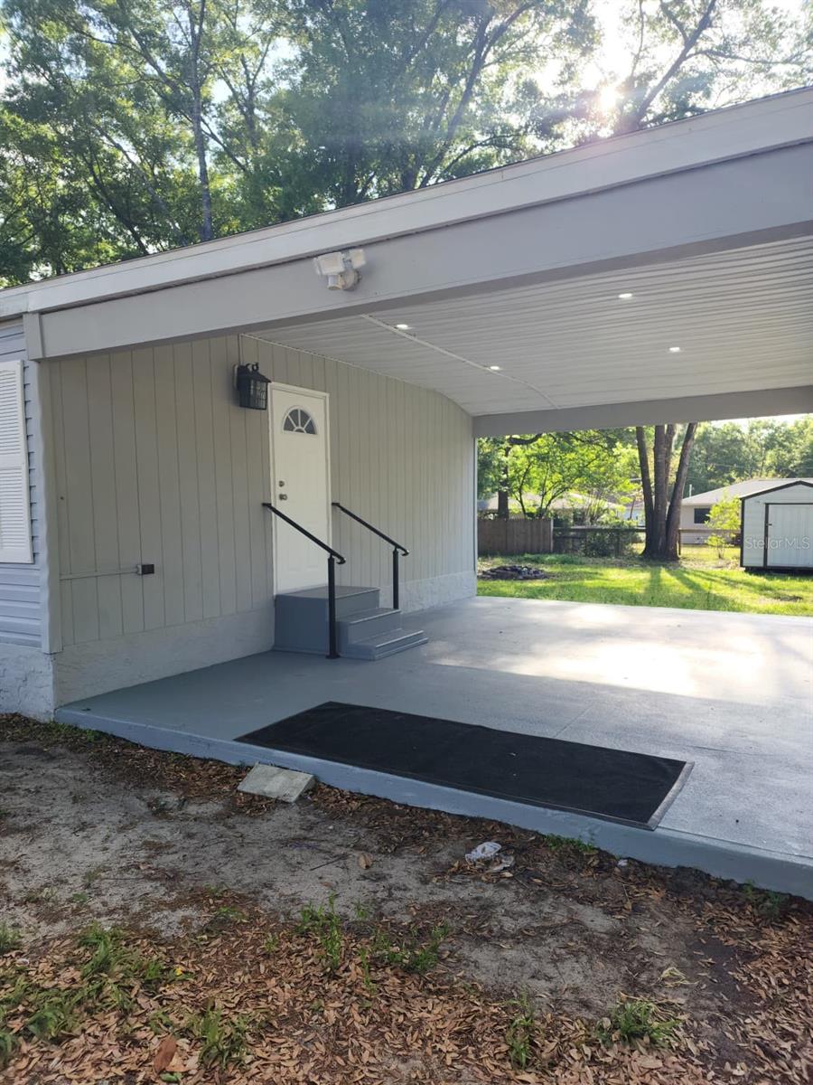 Image 11 of 45 For 4880 60th Terrace