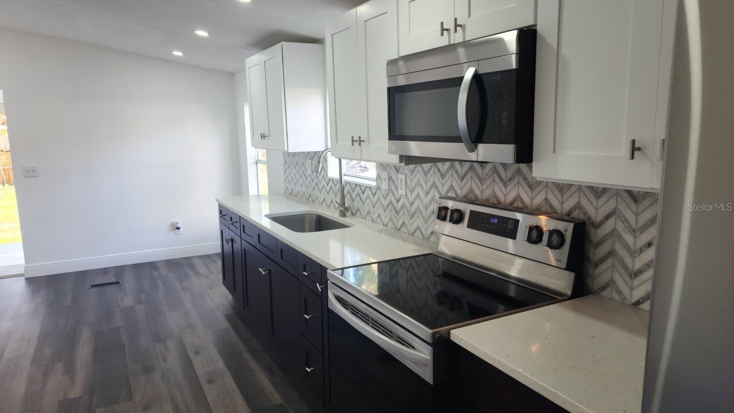 Image 15 of 45 For 4880 60th Terrace