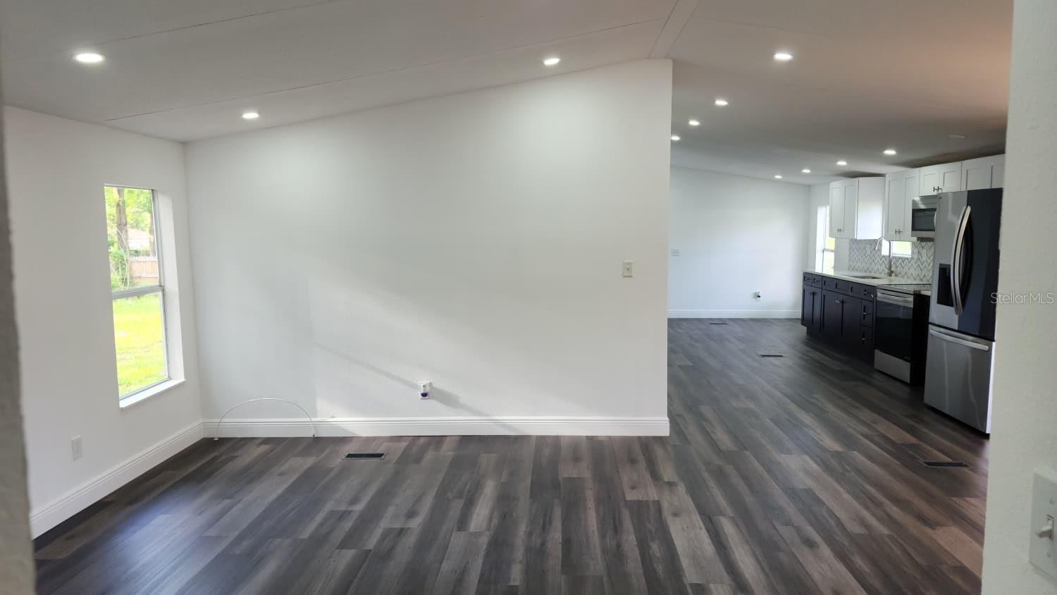 Image 23 of 45 For 4880 60th Terrace