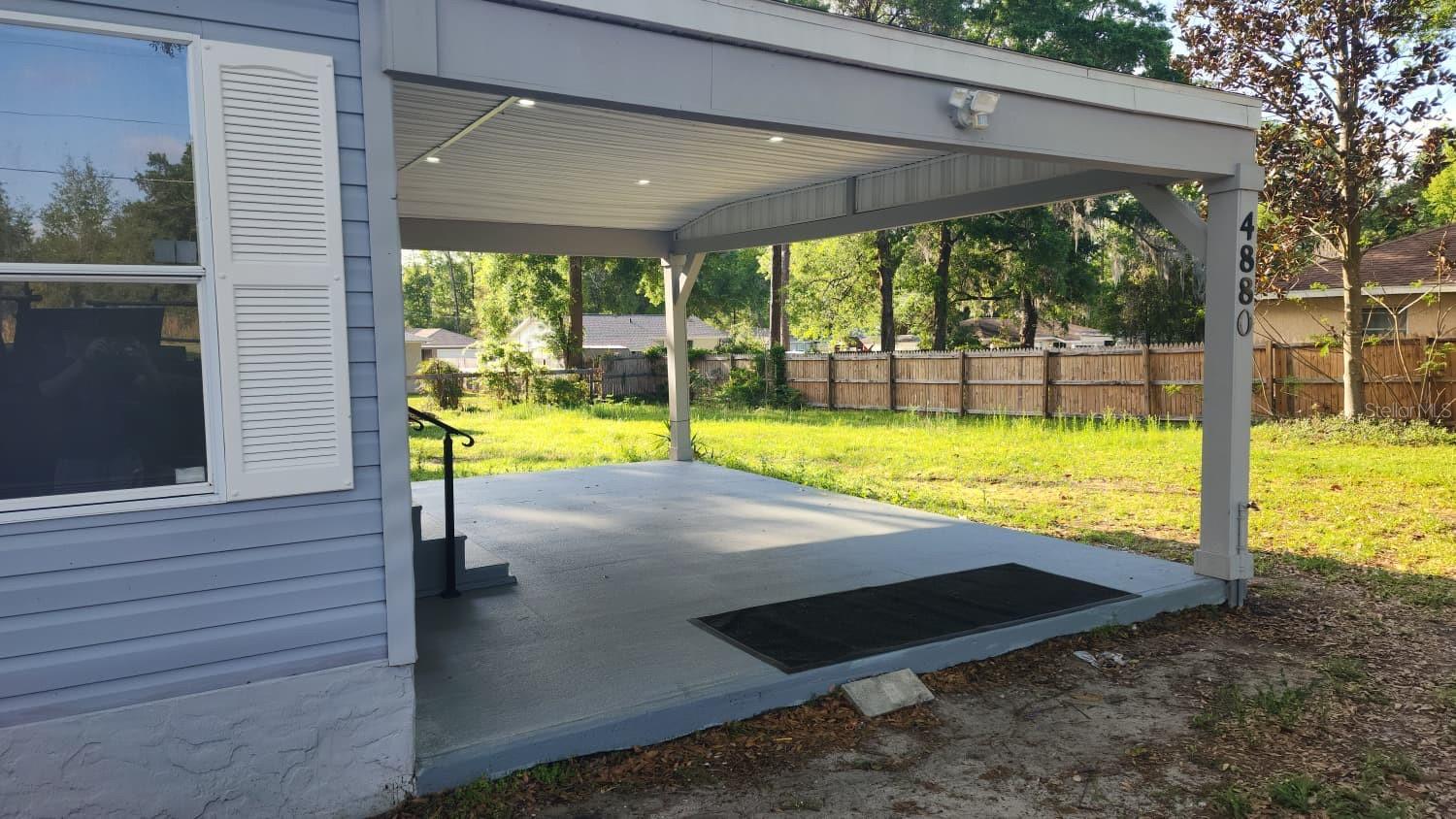 Image 3 of 45 For 4880 60th Terrace