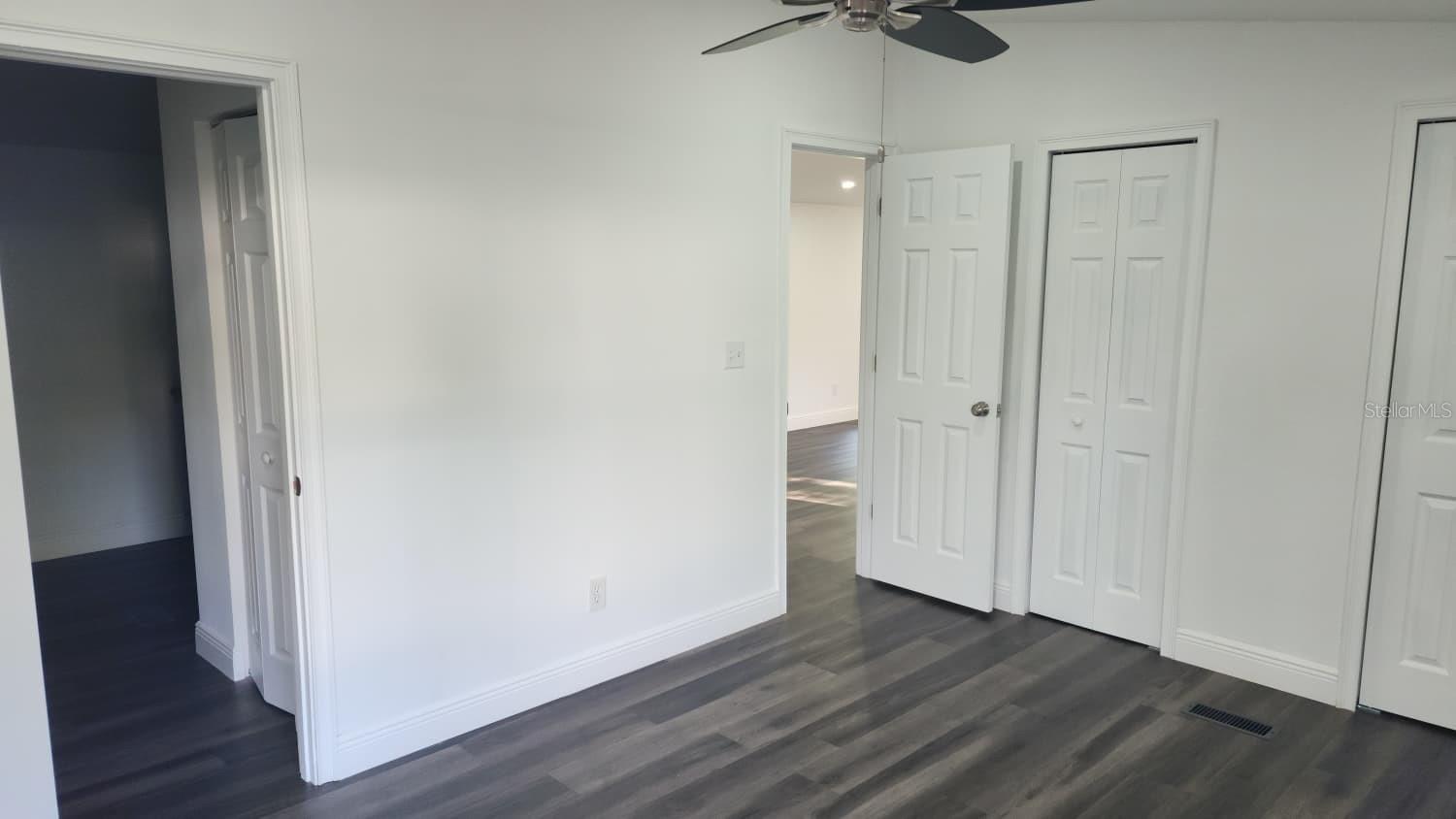 Image 30 of 45 For 4880 60th Terrace