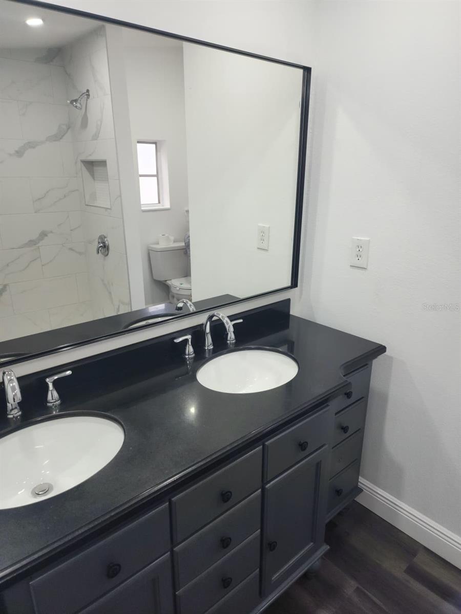 Image 35 of 45 For 4880 60th Terrace