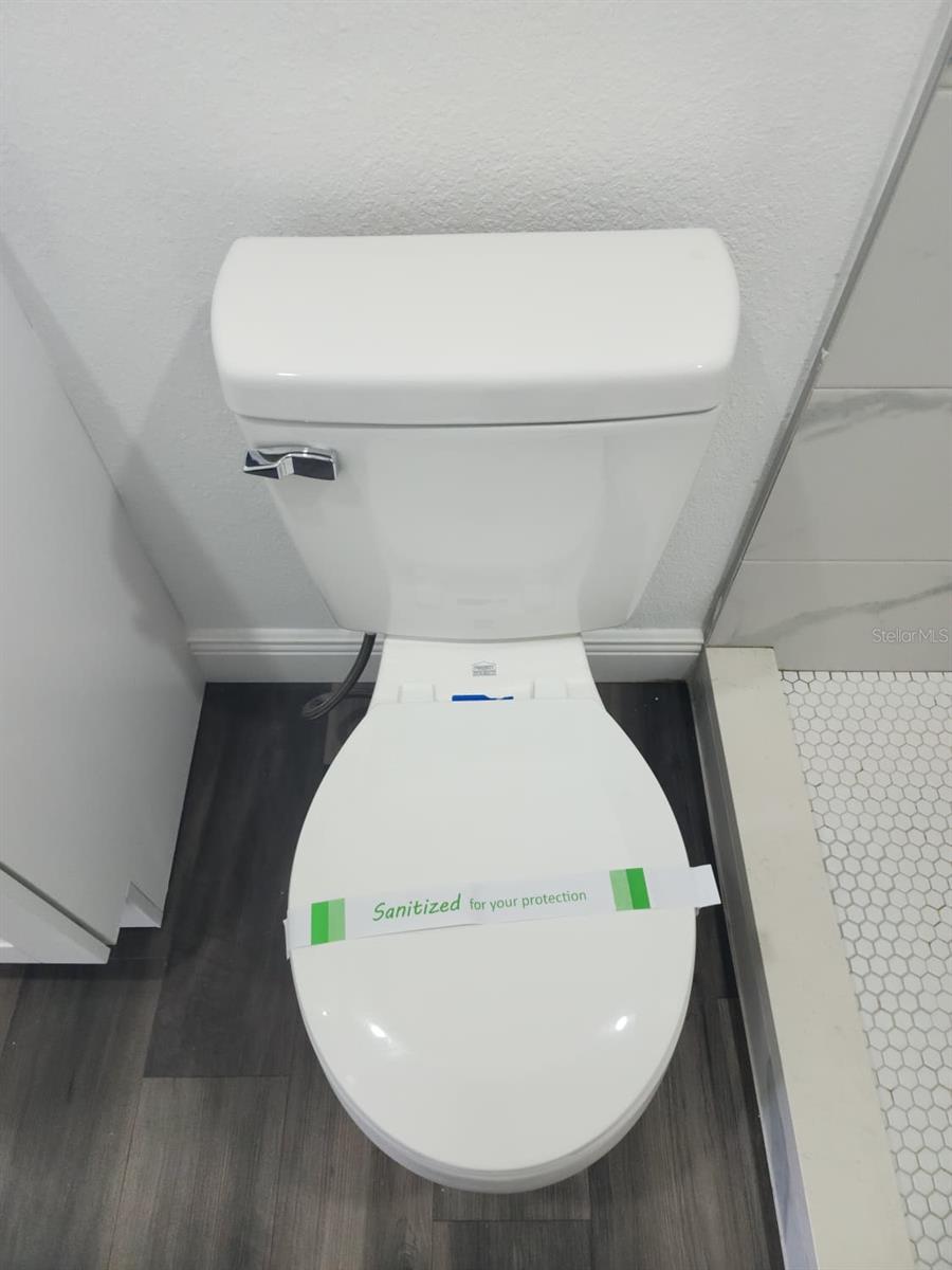 Image 36 of 45 For 4880 60th Terrace