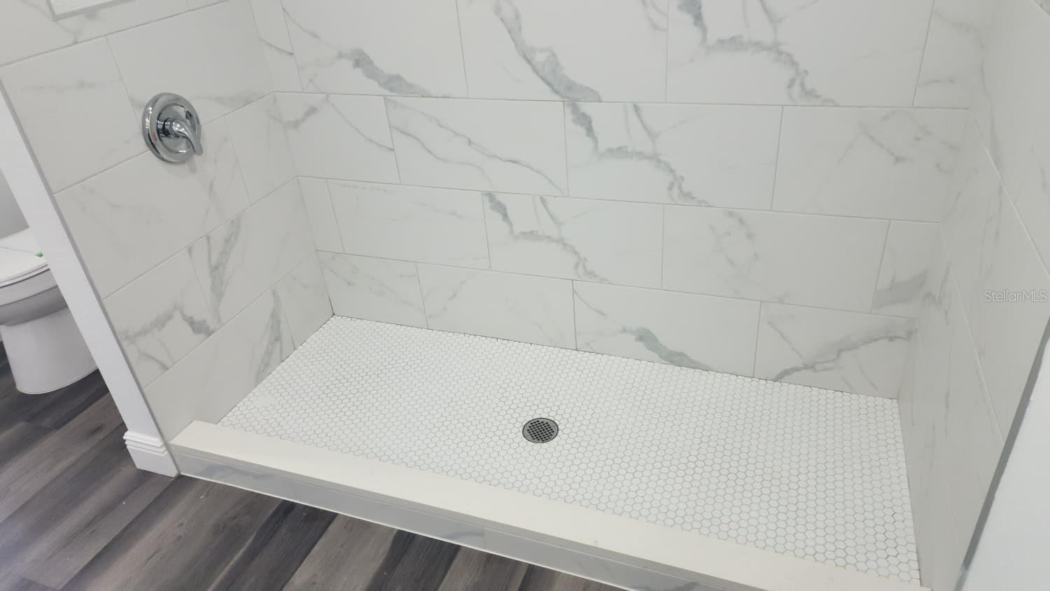 Image 38 of 45 For 4880 60th Terrace