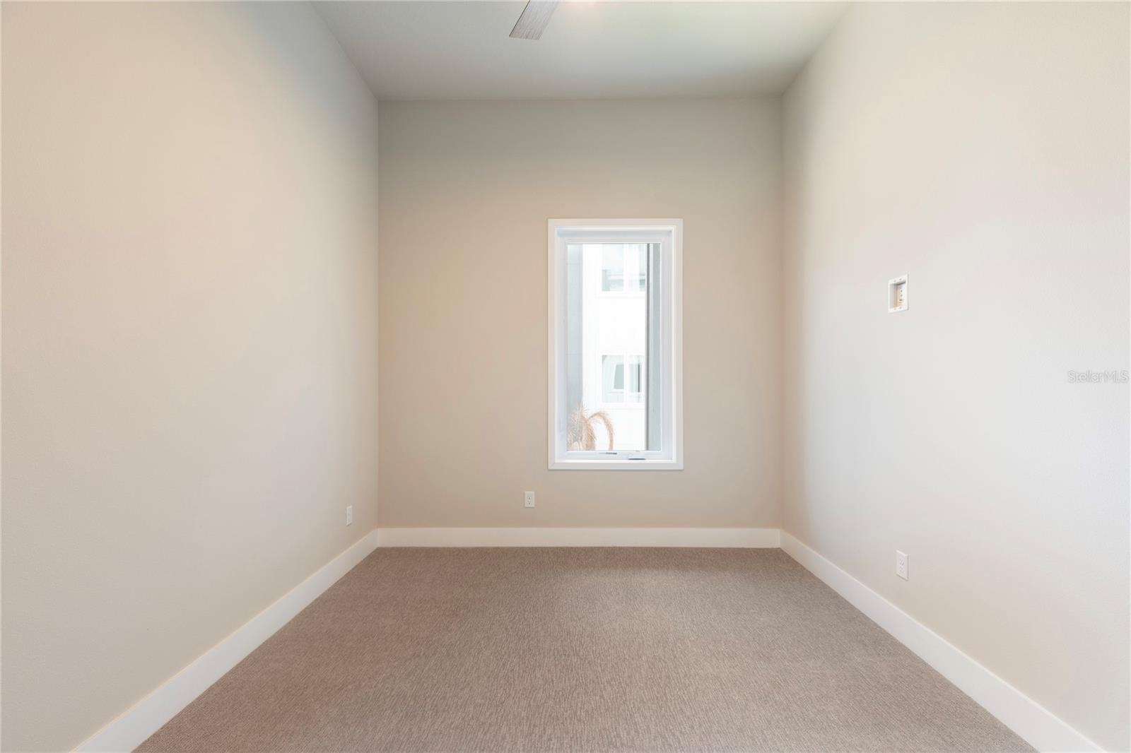 Image 10 of 20 For 7760 Sandy Ridge Drive 219