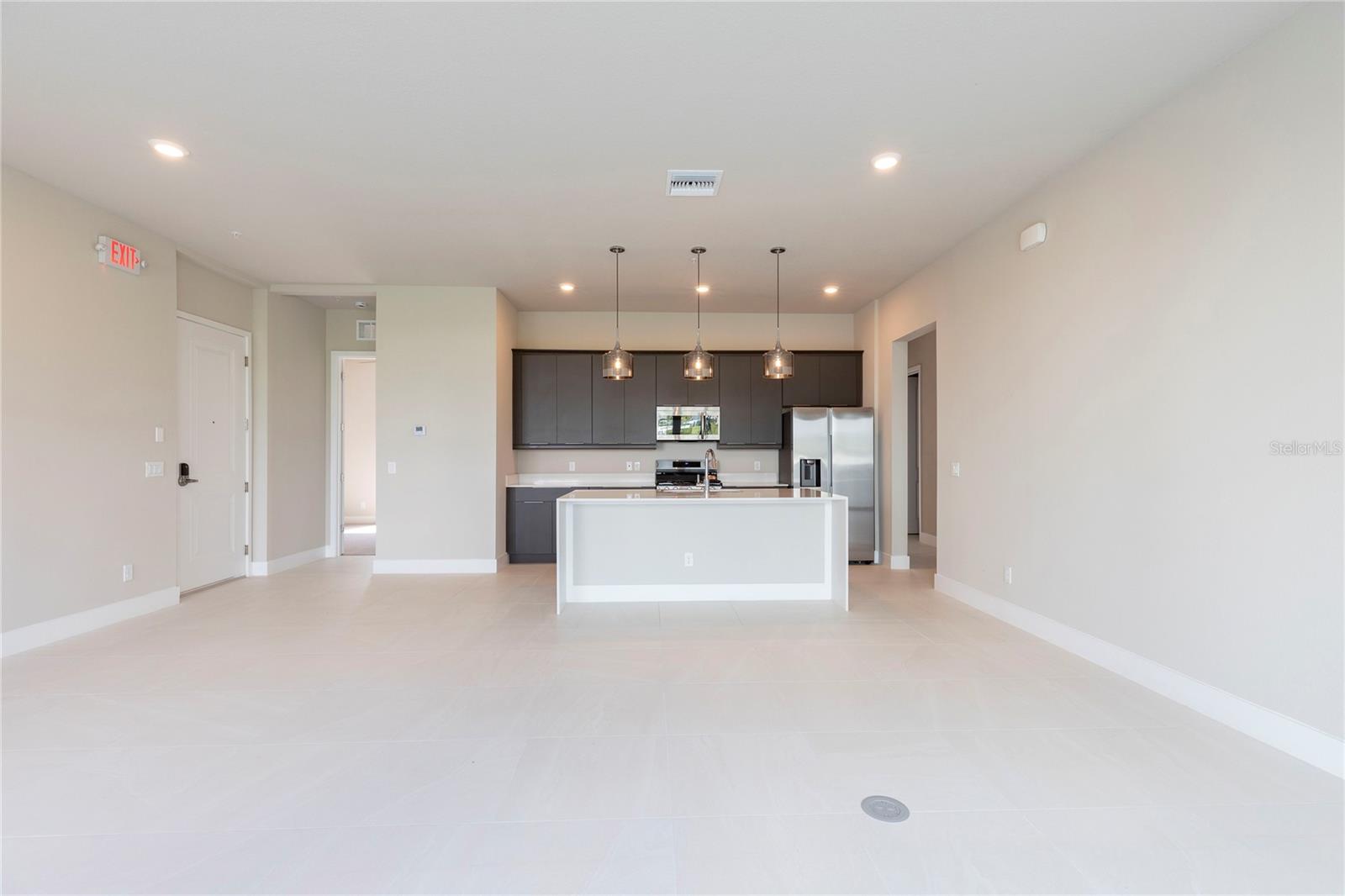 Image 5 of 15 For 7760 Sandy Ridge Drive 119