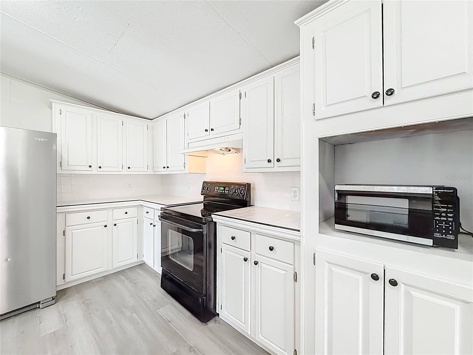 Image 9 of 32 For 8331 County Road 109