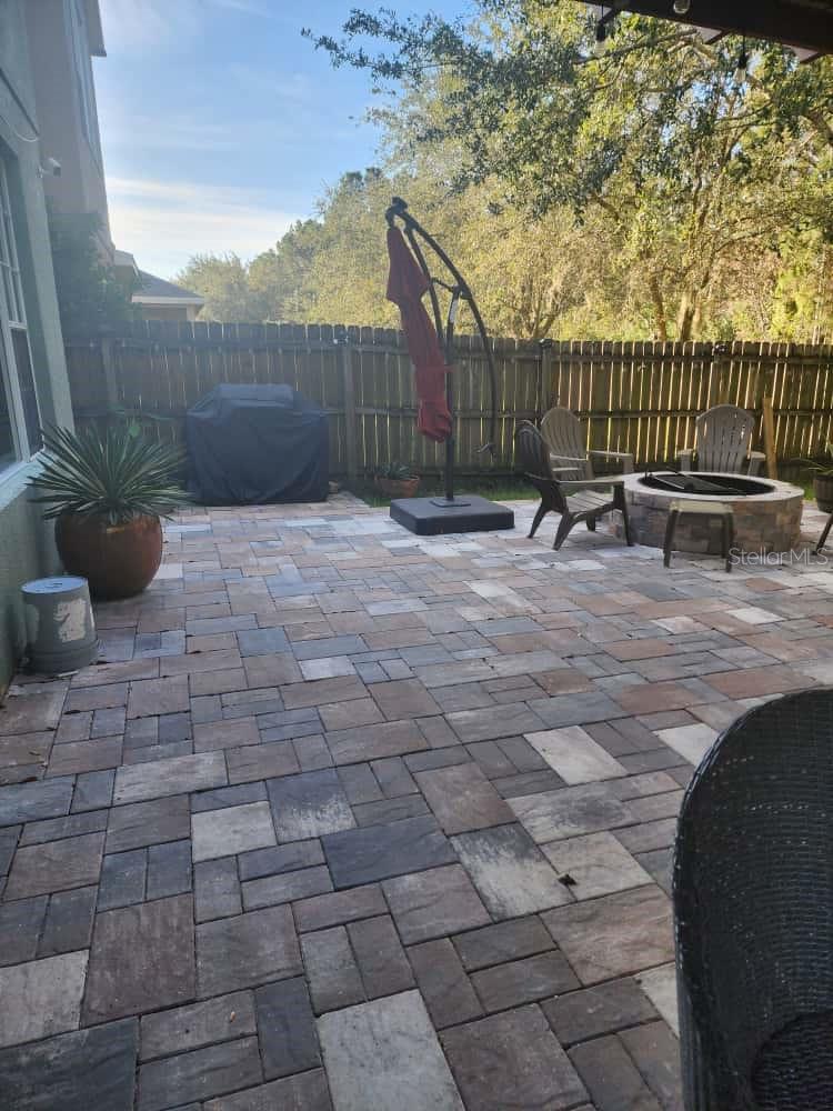 Listing photo id 22 for 14697 Huntcliff Park Way