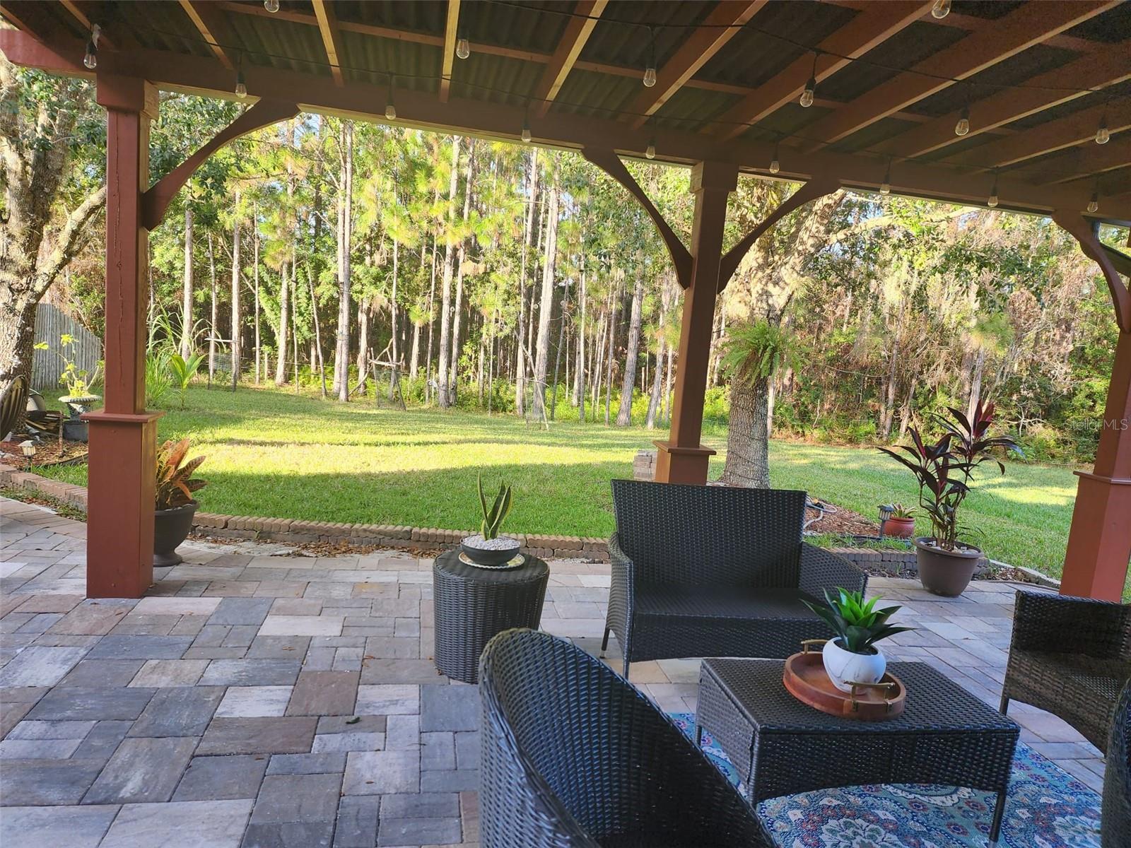 Listing photo id 25 for 14697 Huntcliff Park Way