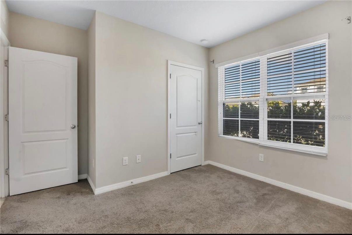 Image 11 of 16 For 9024 Tuscan Cypress Street