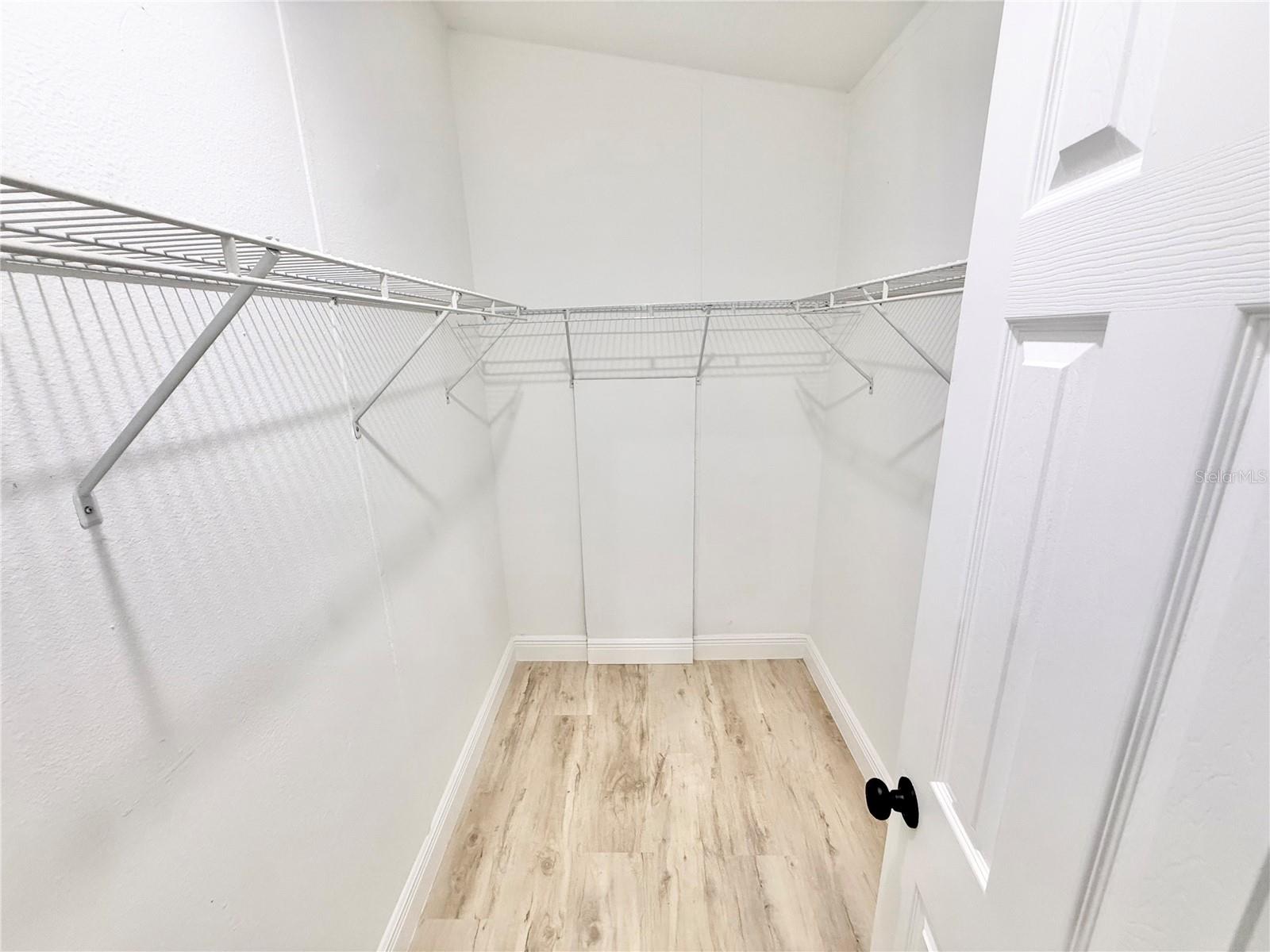 Image 27 of 44 For 15840 100th Avenue