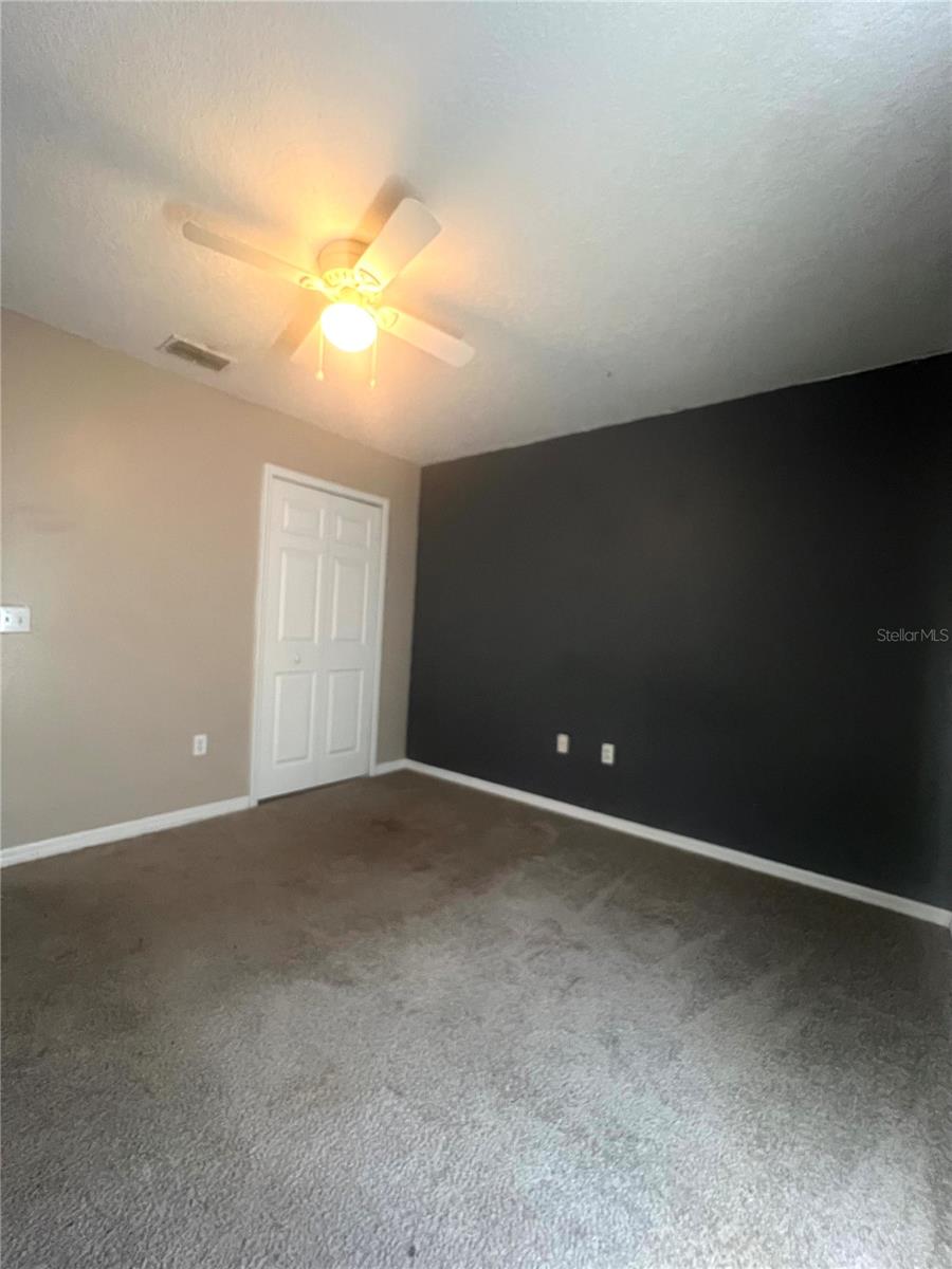 Image 21 of 27 For 557 Milford Street